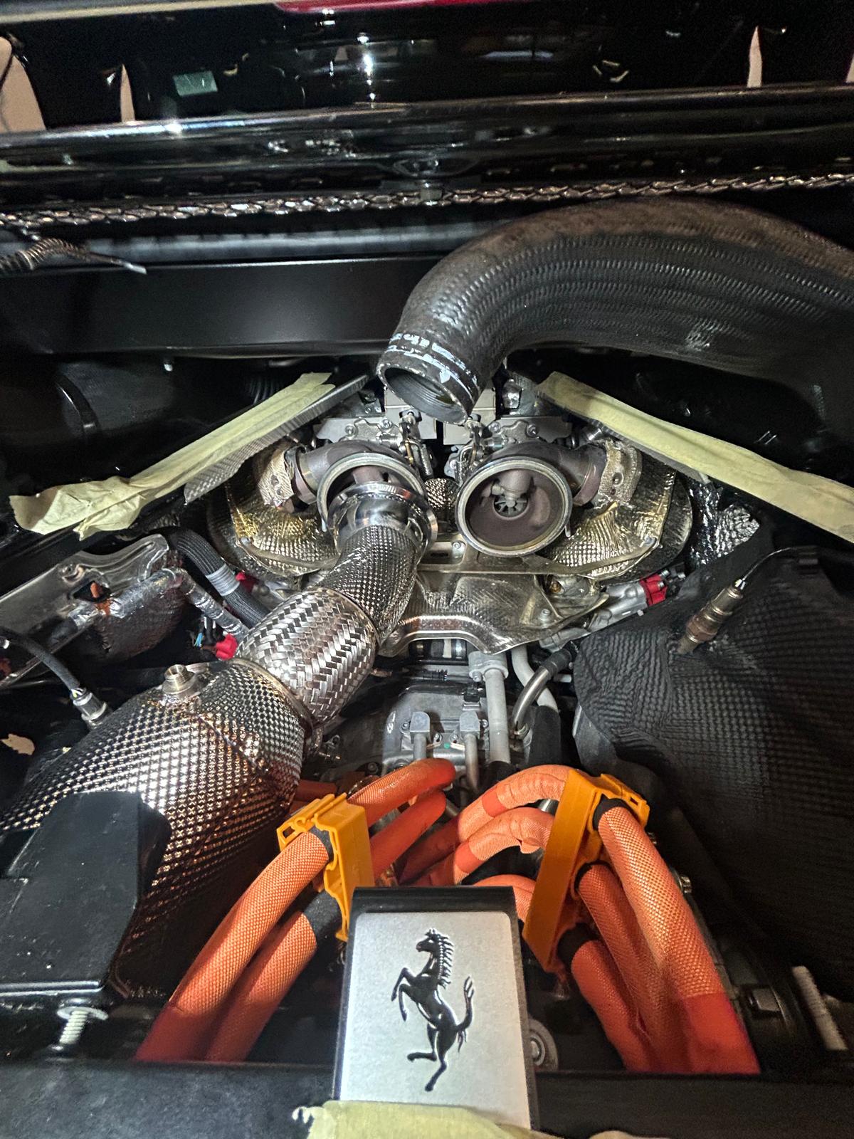 FERRARI MOTORE